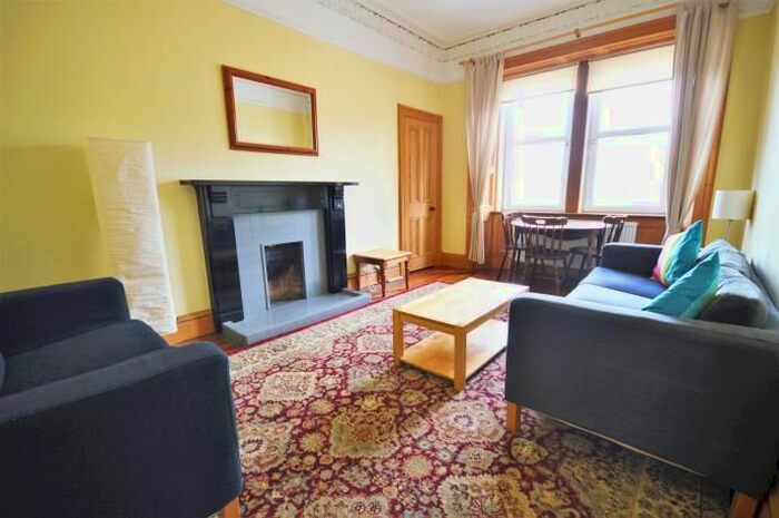 2 Bedroom Flat To Rent In Piershill Place, Edinburgh, EH8