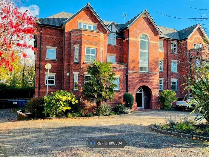 2 Bedroom Flat To Rent In Belgravia House, Altrincham, WA14
