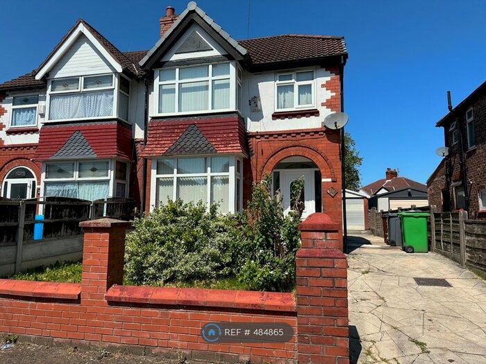 3 Bedroom Semi-Detached House To Rent In Talbot Road, Fallowfield, Manchester, M14