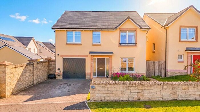 4 Bedroom Detached House For Sale In Sycamore Drive, Penicuik, EH26