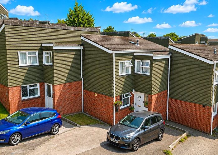 3 Bedroom Terraced House For Sale In Highfield, Hemel Hempstead, HP2