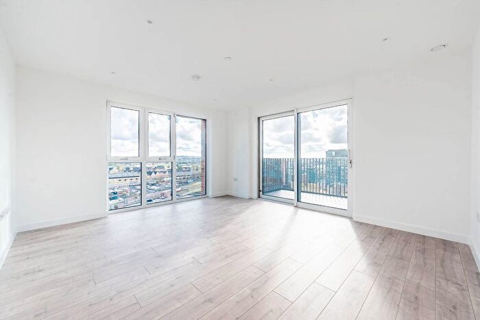 2 Bedroom Flat To Rent In The Exchange Watford, Watford, WD24