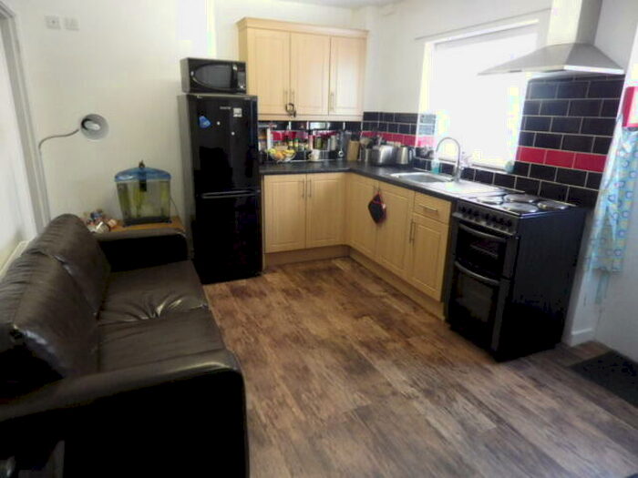 3 Bedroom Terraced House To Rent In Sackville Road, Bangor, Gwynedd, LL57