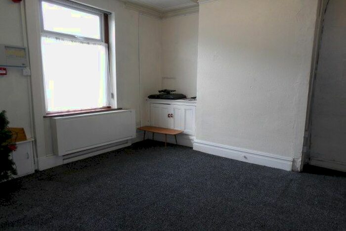 2 Bedroom Property To Rent In Bolton Road, Blackburn, BB2