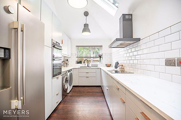 3 Bedroom Detached Bungalow For Sale In Wimborne Road, Bournemouth, BH10