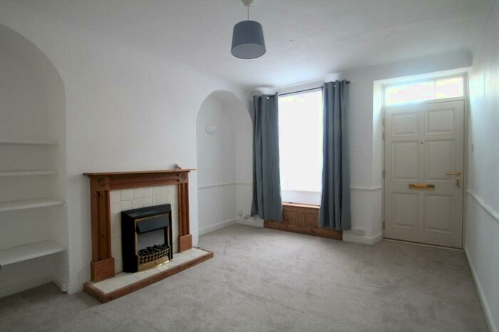 3 Bedroom Terraced House To Rent In High Street, Clifford, Wetherby, West Yorkshire, LS23