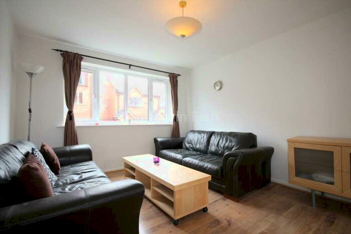 3 Bedroom Apartment To Rent In Nash Street, Hulme, Manchester, M15