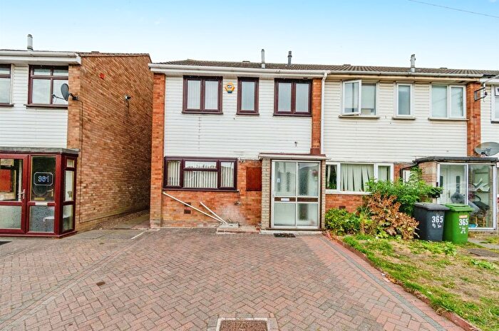 3 Bedroom End Of Terrace House For Sale In Moseley Road, Willenhall, WV13