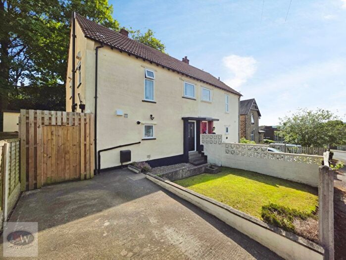 3 Bedroom Semi Detached House For Sale In Reins Avenue, Baildon, BD17