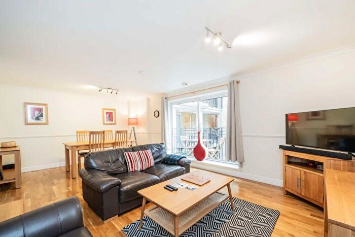 1 Bedroom Flat To Rent In High Timber Street, The City, EC4V