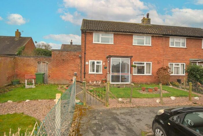3 Bedroom Semi-Detached House For Sale In Wrekin View, Wrockwardine, TF6
