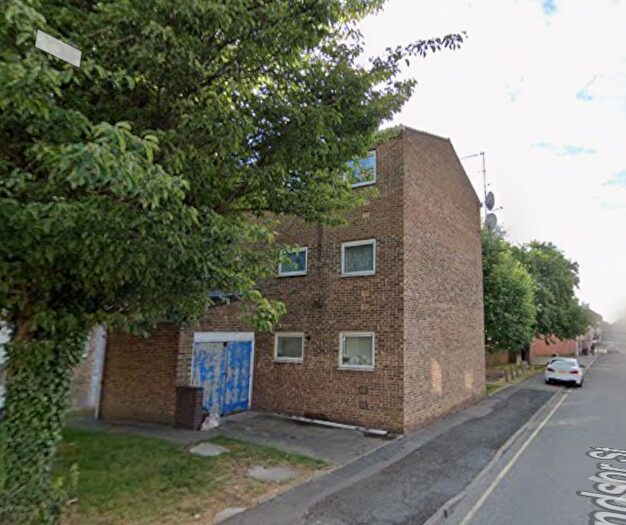 1 Bedroom Flat To Rent In Windsor Street Luton, LU1