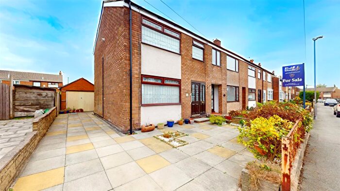 3 Bedroom Semi-Detached House For Sale In Birchfield Street, Thatto Heath, St Helens, WA9