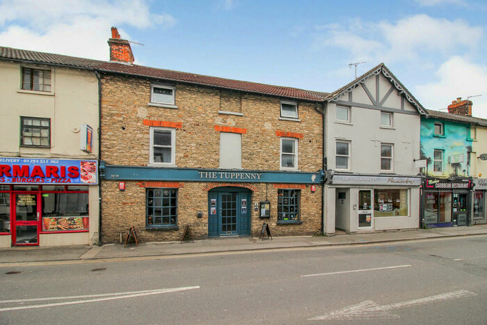 1 Bedroom Apartment To Rent In Devizes Road, Old Town, Swindon, SN1