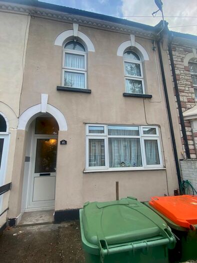 4 Bedroom Terraced House To Rent In Neville Road, London, E7
