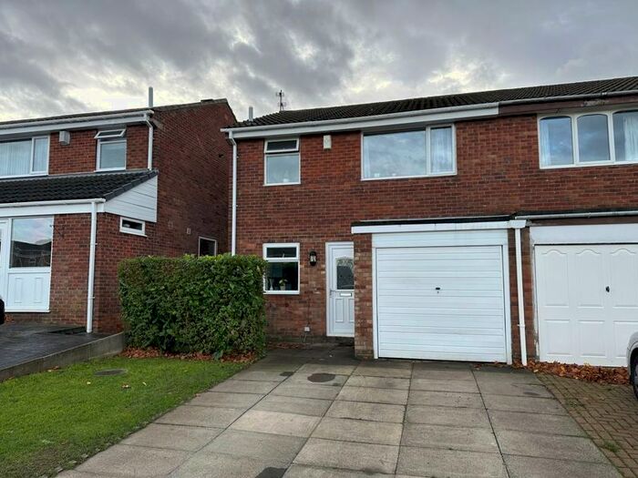 3 Bedroom Semi-Detached House To Rent In Velville Court, Newcastle Upon Tyne, NE3