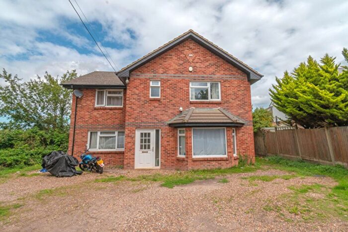 5 Bedroom Detached House For Sale In Flax Court Lane, Eythorne, Kent, CT15