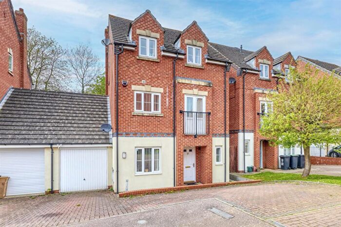 5 Bedroom Detached House For Sale In Lime Street, Higham Ferrers, NN10