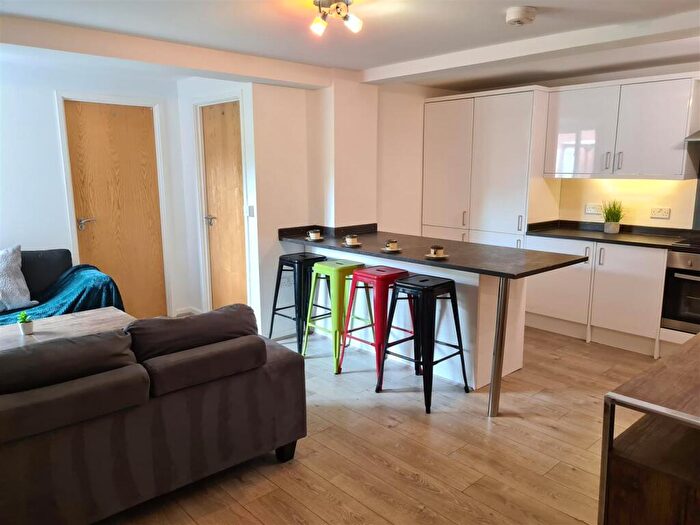 1 Bedroom Flat To Rent In Rooms Available At The Forum, Tiverton Way, Cambridge, CB1