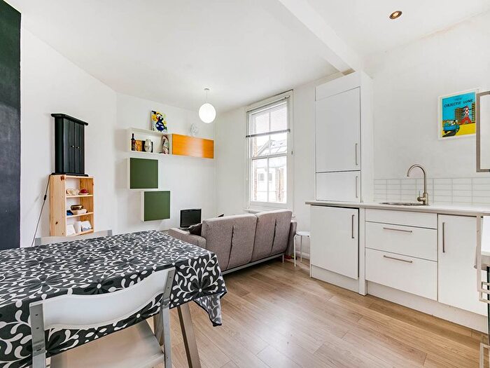 1 Bedroom Flat To Rent In Dawes Road, London, SW6