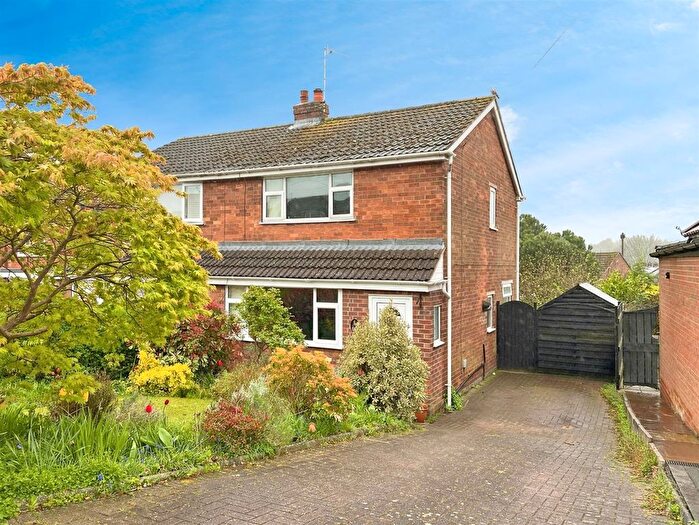 3 Bedroom Semi-Detached House For Sale In Bankhouse Drive, Congleton, CW12