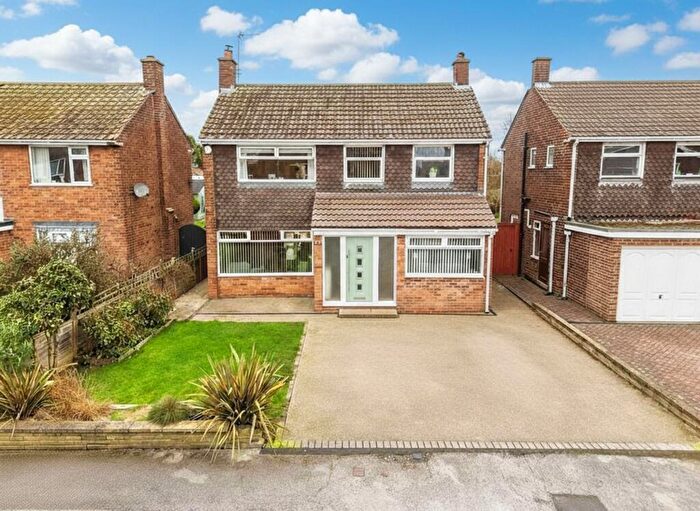 4 Bedroom Detached House For Sale In Mapperley Orchard, Arnold, Nottingham, NG5