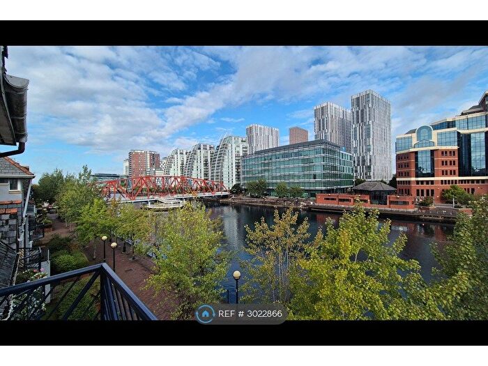 2 Bedroom Flat To Rent In Vancouver Quay, Salford, M50