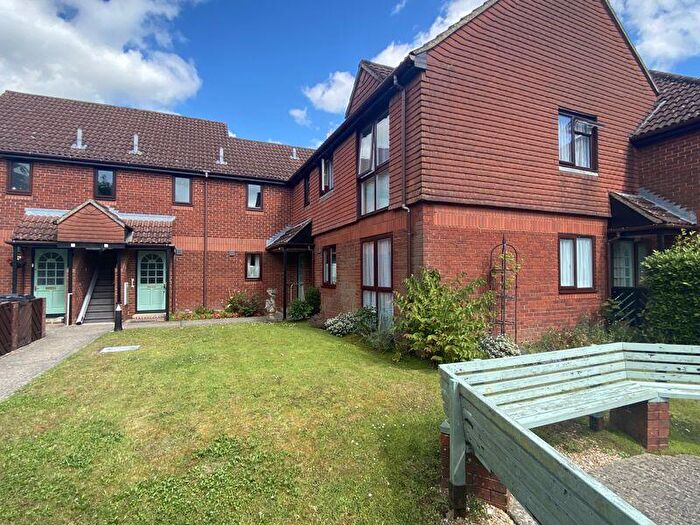 1 Bedroom Apartment For Sale In Swanmore, SO32