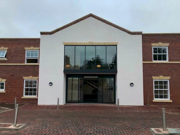 1 Bedroom Flat To Rent In Green Lane, Shirley, Solihull, West Midlands, B90