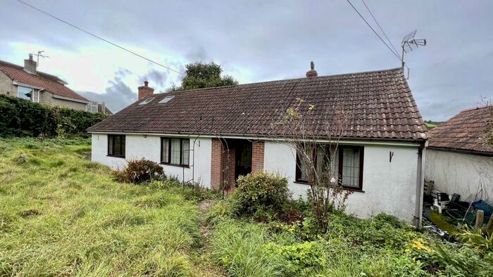 3 Bedroom Detached House For Sale In Chardleigh Green, Wadeford, TA20