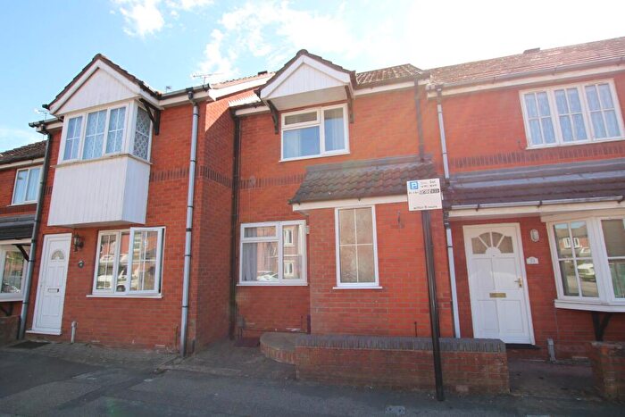 2 Bedroom Terraced House For Sale In Blenheim Road, Lincoln, LN1
