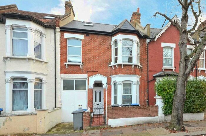 1 Bedroom Flat To Rent In Huddlestone Road, NW2