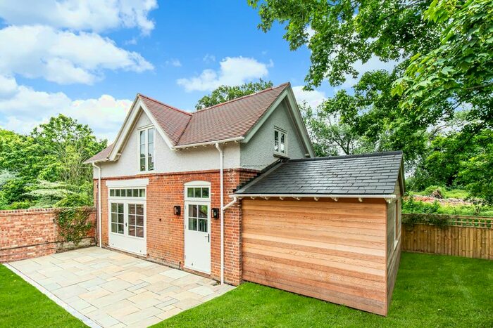 2 Bedroom Flat To Rent In Lonsdale Road, Oxford, OX2