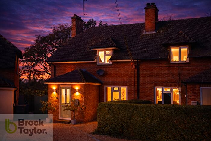 3 Bedroom Semi-Detached House For Sale In Coopers Wood, London Road, Handcross, RH17