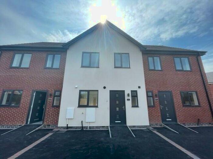 3 Bedroom Town House To Rent In Barnes Wallis Court, Ripley, DE5