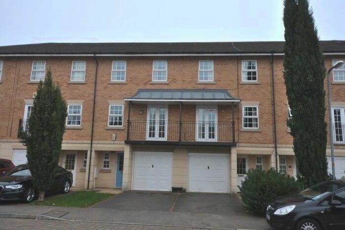 4 Bedroom Town House To Rent In Johnson Court, Northampton, NN4