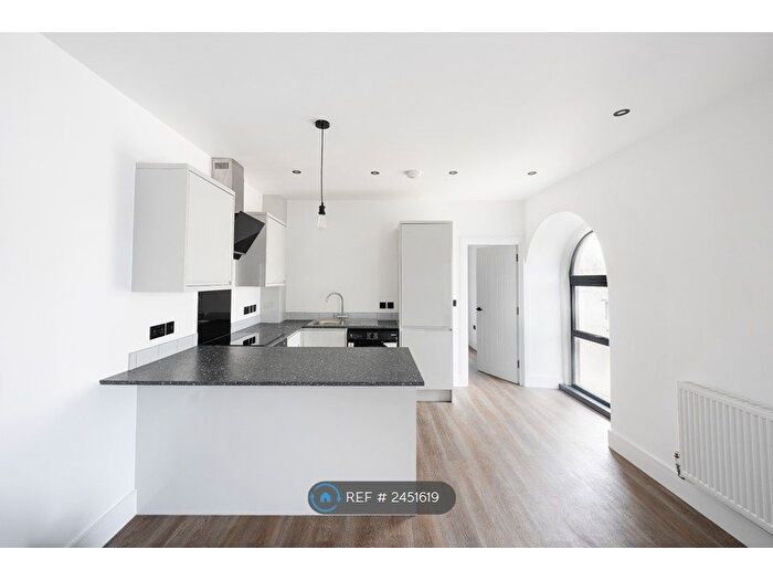 1 Bedroom Flat To Rent In Shellards Road, Longwell Green, Bristol, BS30