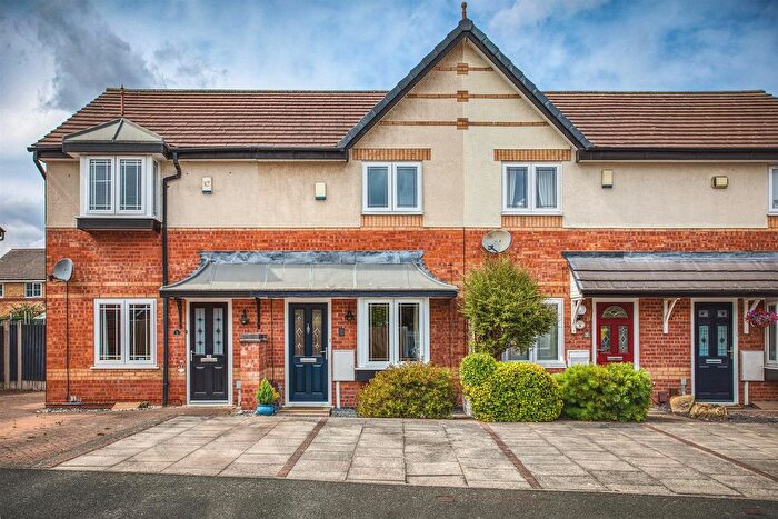 2 Bedroom Terraced House For Sale In Orkney Close, Sinfin / Stenson Fields, Derby, DE24