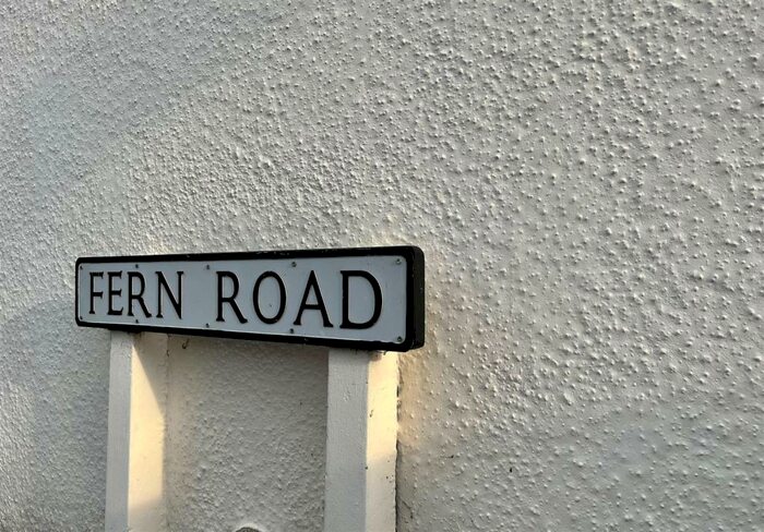 2 Bedroom House To Rent In Fern Road, Godalming, GU7