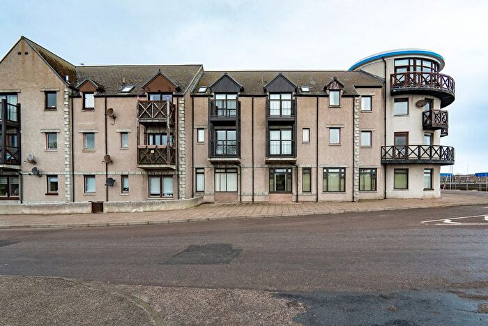 2 Bedroom Flat For Sale In Harbour Street, Nairn, IV12