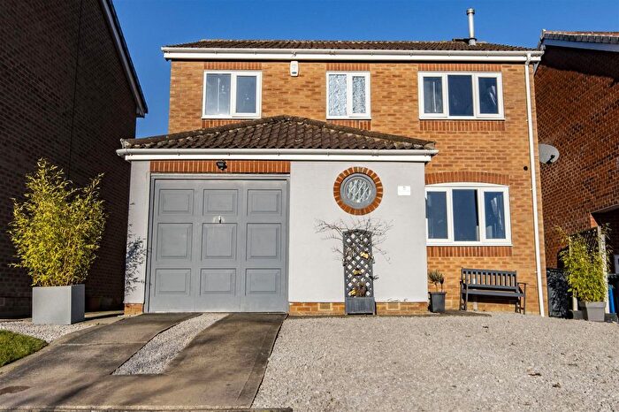 4 Bedroom Detached House For Sale In Loundsley Court, Ashgate, Chesterfield, S42