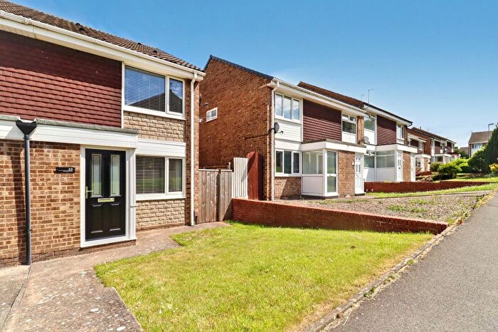 2 Bedroom Semi Detached House For Sale In Brackenthwaite, Acklam, Middlesbrough, TS5