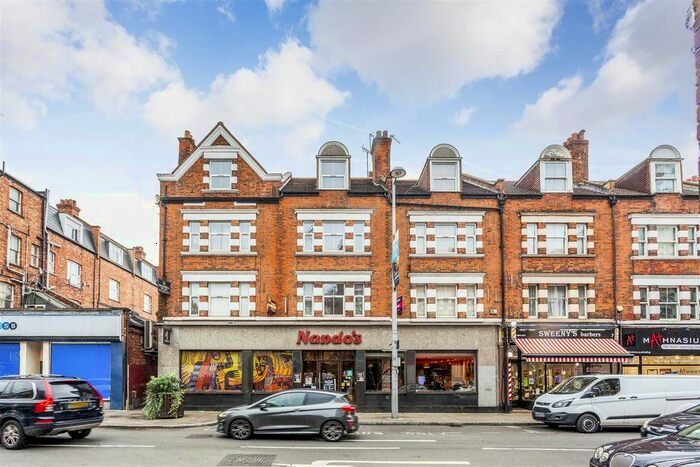 Studio For Sale In Bond Street, Ealing, W5