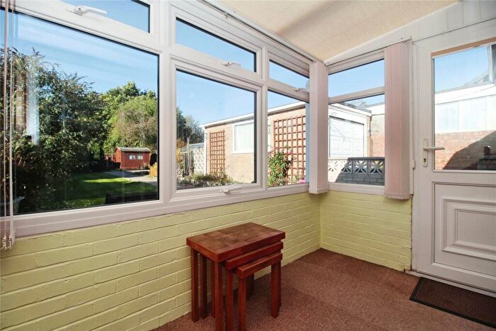 2 Bedroom Bungalow For Sale In Leighton Crescent, Elmesthorpe, Leicester, Leicestershire, LE9