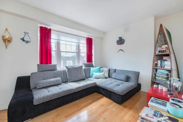 1 Bedroom Flat To Rent In Great Titchfield Street, Fitzrovia W1W