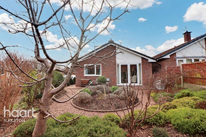 2 Bedroom Detached Bungalow For Sale In Grenville Drive, Ilkeston, DE7