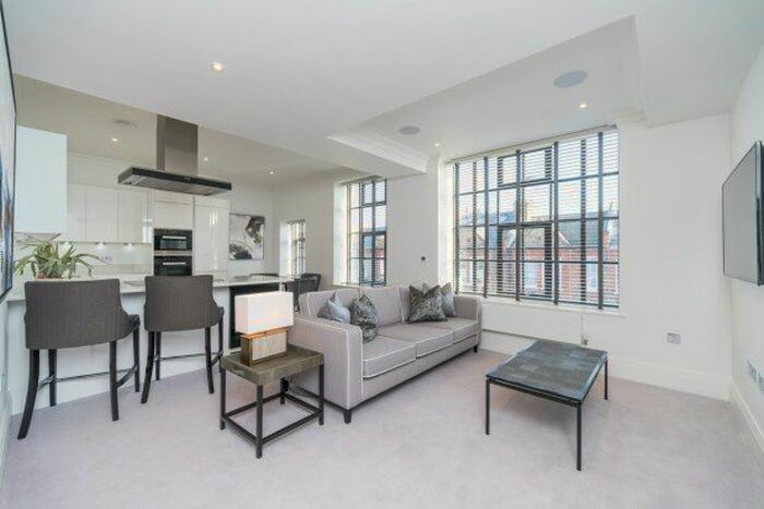 2 Bedroom Flat To Rent In Rainville Road, Fulham, W6