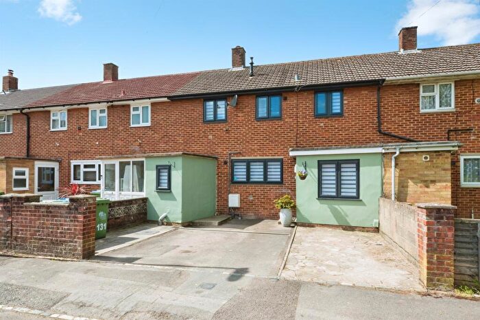 3 Bedroom Terraced House For Sale In Kendal Avenue, Southampton, SO16