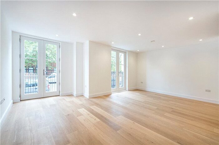 1 Bedroom Flat To Rent In Entwistle Terrace, St. Peters Square, London, W6