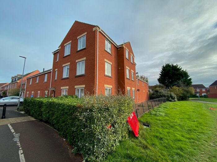 2 Bedroom Flat To Rent In Countess Avenue, Bridgwater TA6